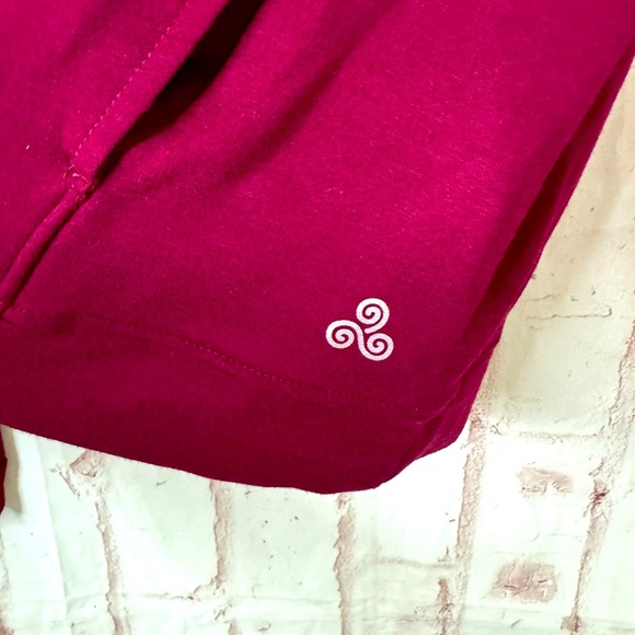 Soho Sport Mesh Hoodie - Picture 3 of 5